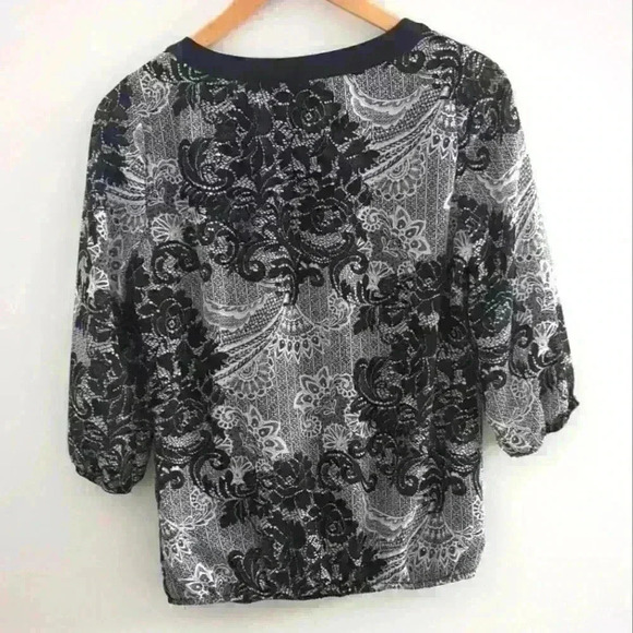 ISPIRI | Women's White/Black Abstract Floral 3/4 Length Sleeve Top Size… - Picture 4 of 5